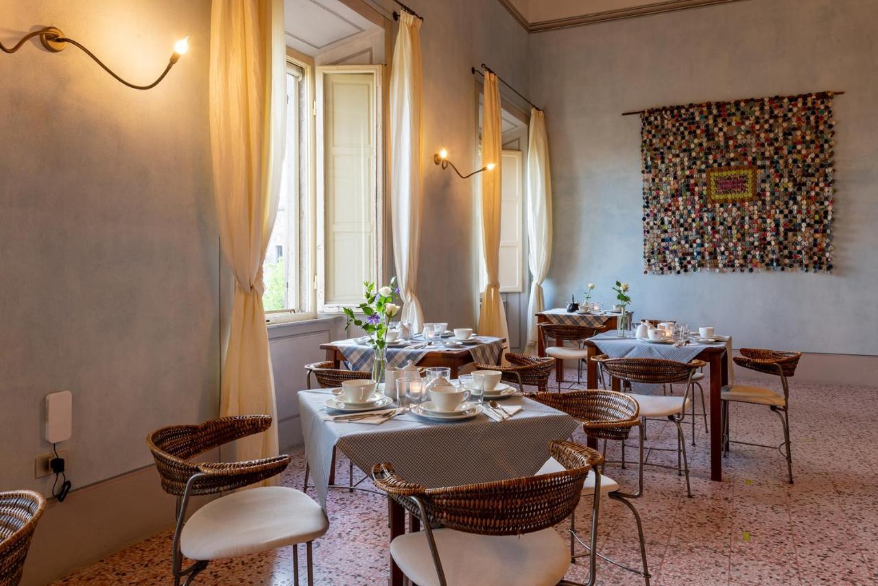 La Fattoria Di Tatti Bed & Breakfast Exterior photo