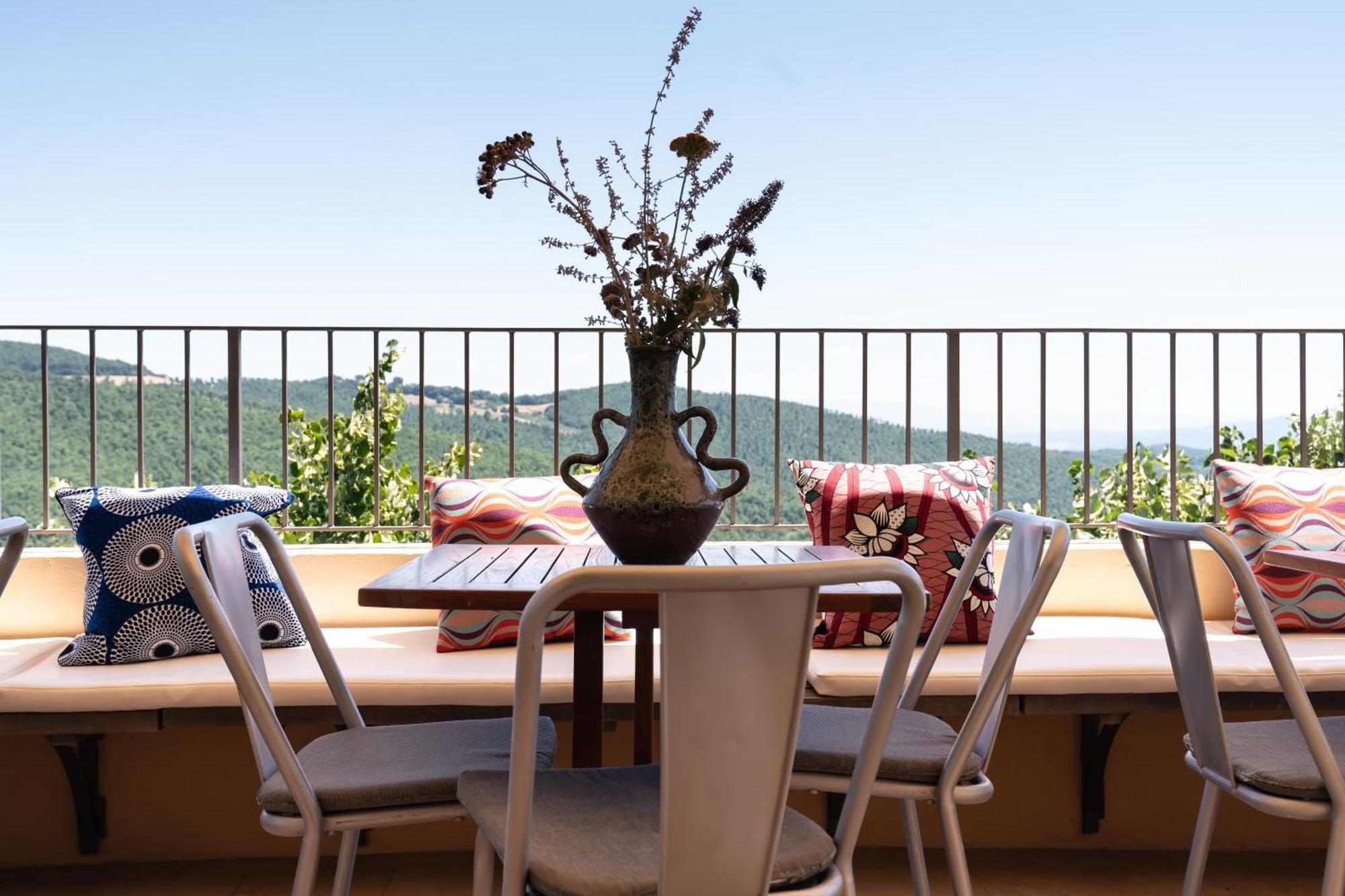La Fattoria Di Tatti Bed & Breakfast Exterior photo