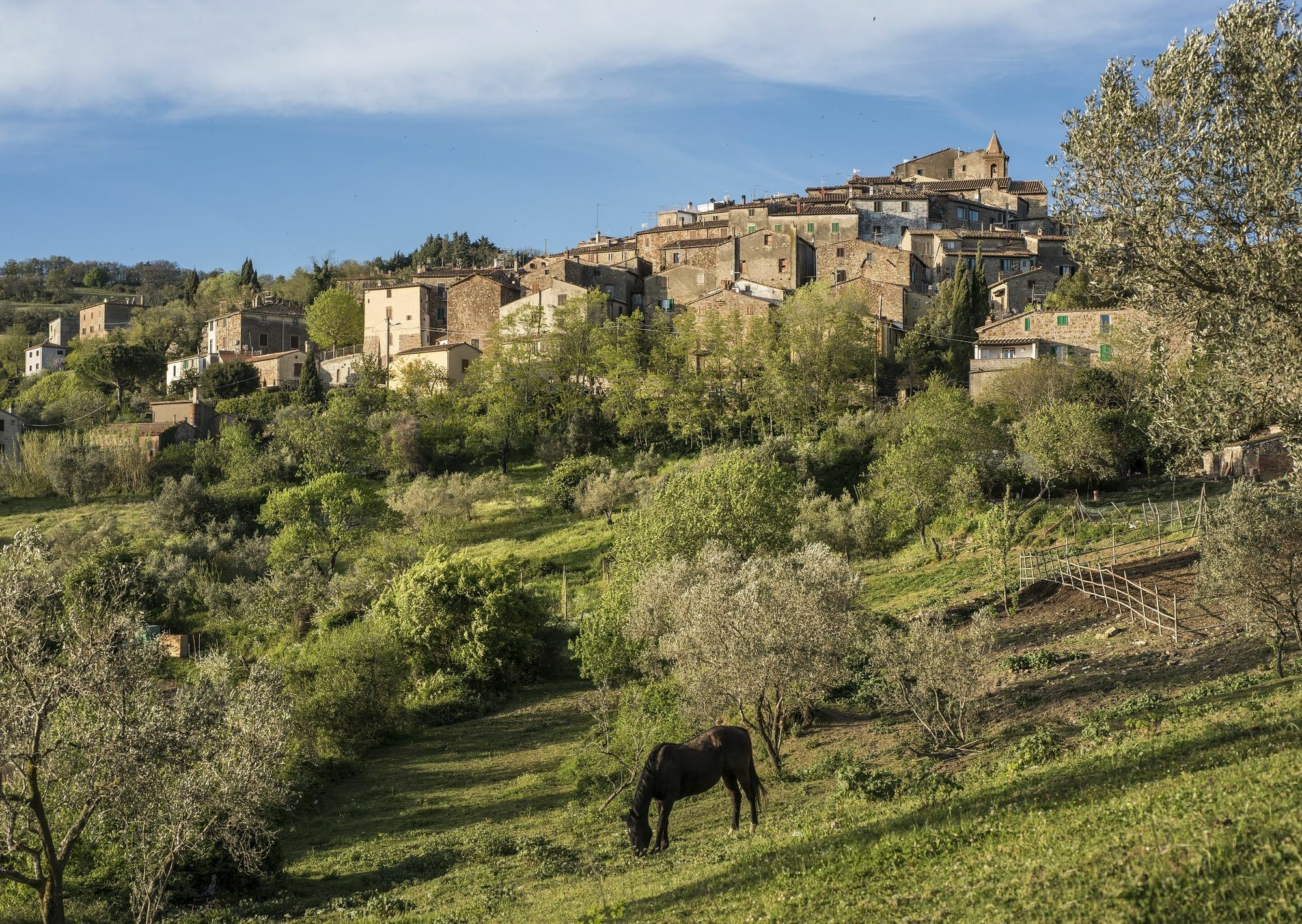 La Fattoria Di Tatti Bed & Breakfast Exterior photo